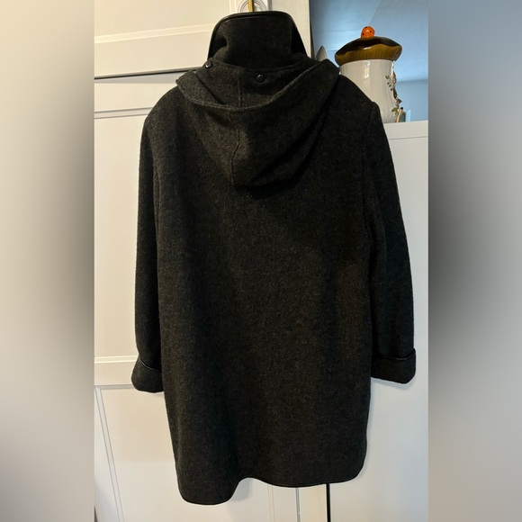 Mona Lisa Women’s Winter Coat with Hood - Picture 2 of 3